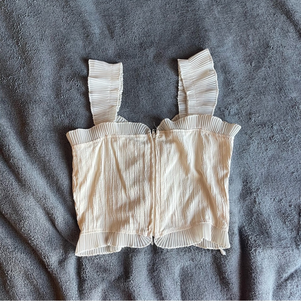 Cream Textured Ruffle Blouse - Picture 3 of 3